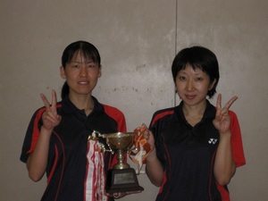 女子優勝（録田・森久組）.jpg