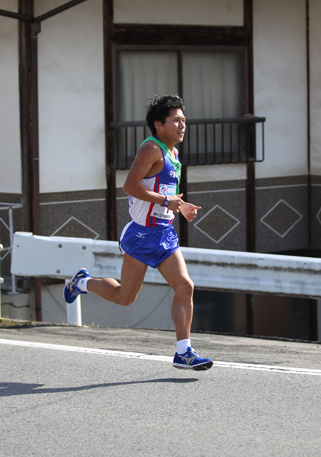 2012中実駅伝2区池淵.jpg