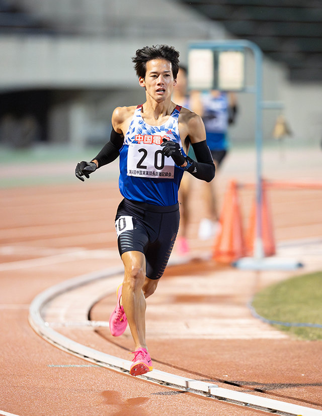 20231118中国実業団記録会10000m(兼実).jpg